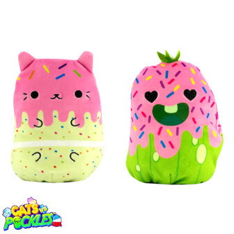 Cats vs Pickles Reversible - Kitty Cake &amp; Frosted Flo